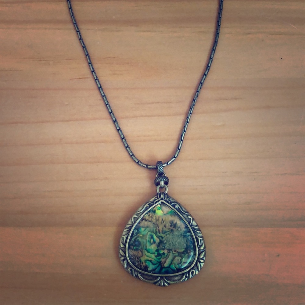 Multi-colored Abalone Shell Pendant Necklace